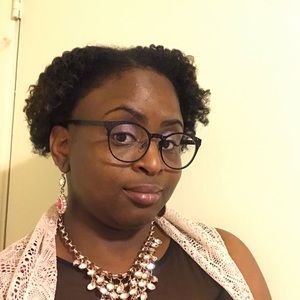 Meet your Posher, Sharmel